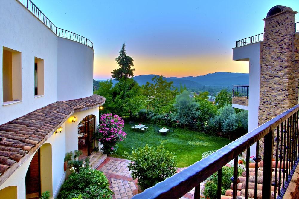 Efes Butik Otel Kirazli (Aegean) Exterior foto